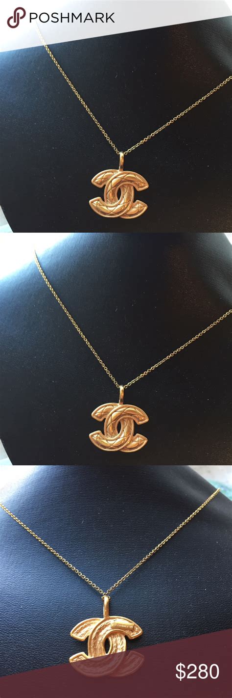 authentic Chanel pendant necklace